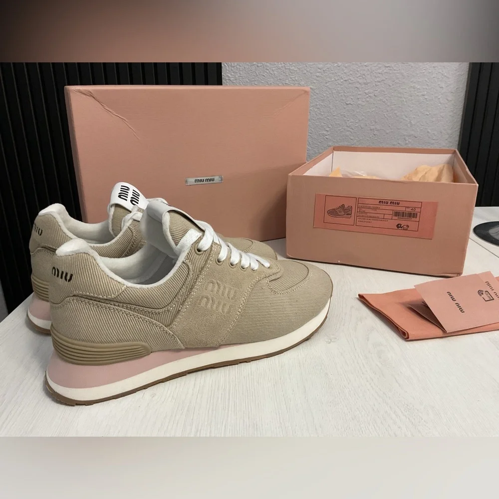 Miu Miu Sneakers - Picture 3 of 13